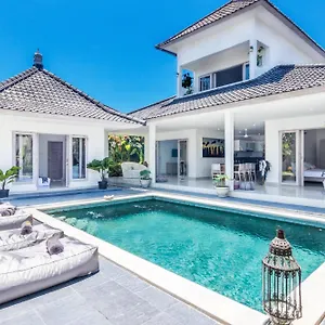  Villa Maviba Indonesia
